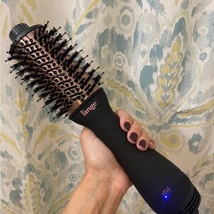 Lange Black and Brown Round Hair Brush